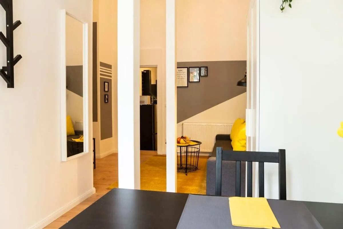 Cosy Loft Style Apartment In Berlin Wilmersdorf 0*,