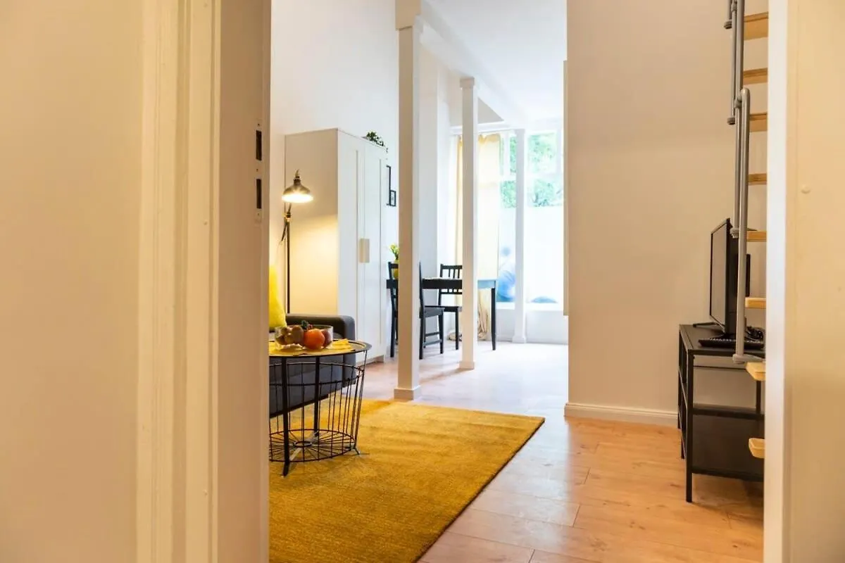 Cosy Loft Style Apartment In Berlin Wilmersdorf