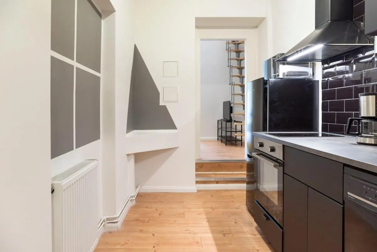Cosy Loft Style Apartment In Berlin Wilmersdorf